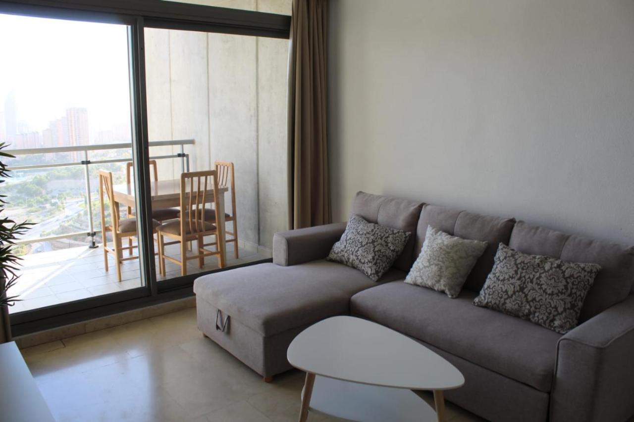 Апартаменти Apartamento El Cielo De Бенідорм Екстер'єр фото