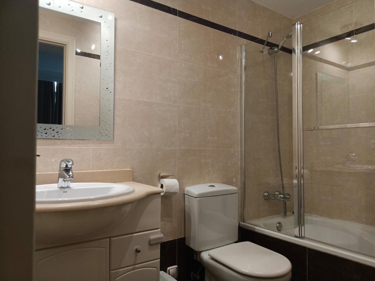 Апартаменти Apartamento El Cielo De Бенідорм Екстер'єр фото