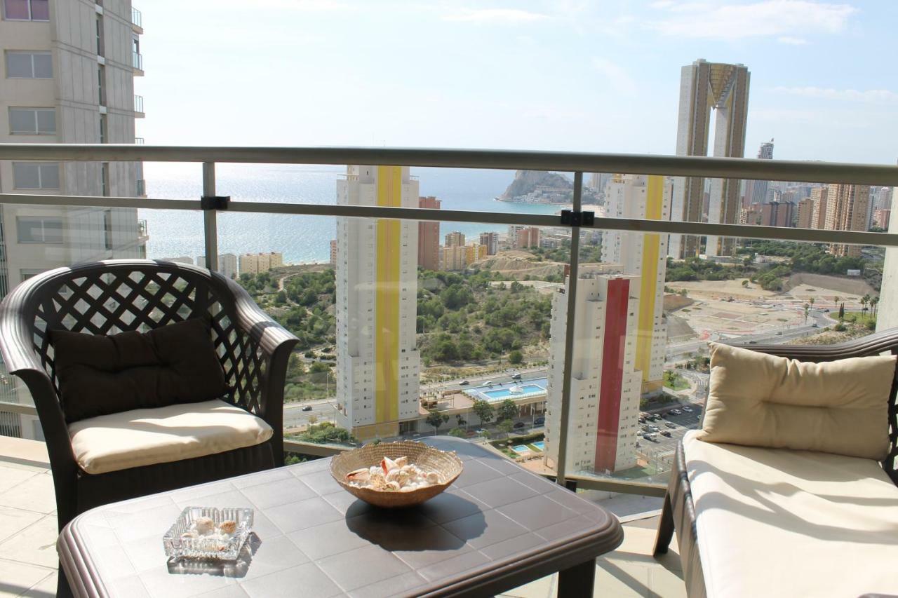 Апартаменти Apartamento El Cielo De Бенідорм Екстер'єр фото