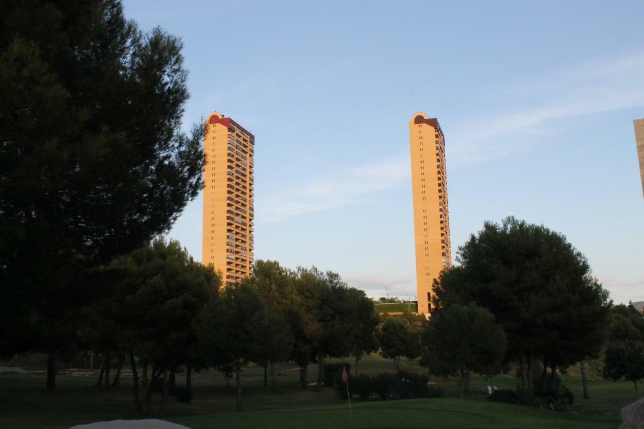 Апартаменти Apartamento El Cielo De Бенідорм Екстер'єр фото